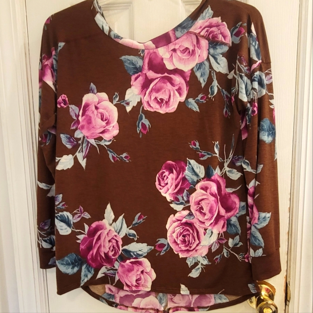 Sew In Love NWOT Rose Floral Print Long Sleeve Top S - Picture 5 of 10